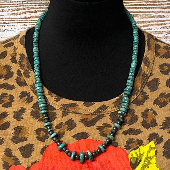 NATIVE AMERICAN Sterling Silver & Hubei Turquoise Beaded Necklace 24.75" - Picture 4 of 4